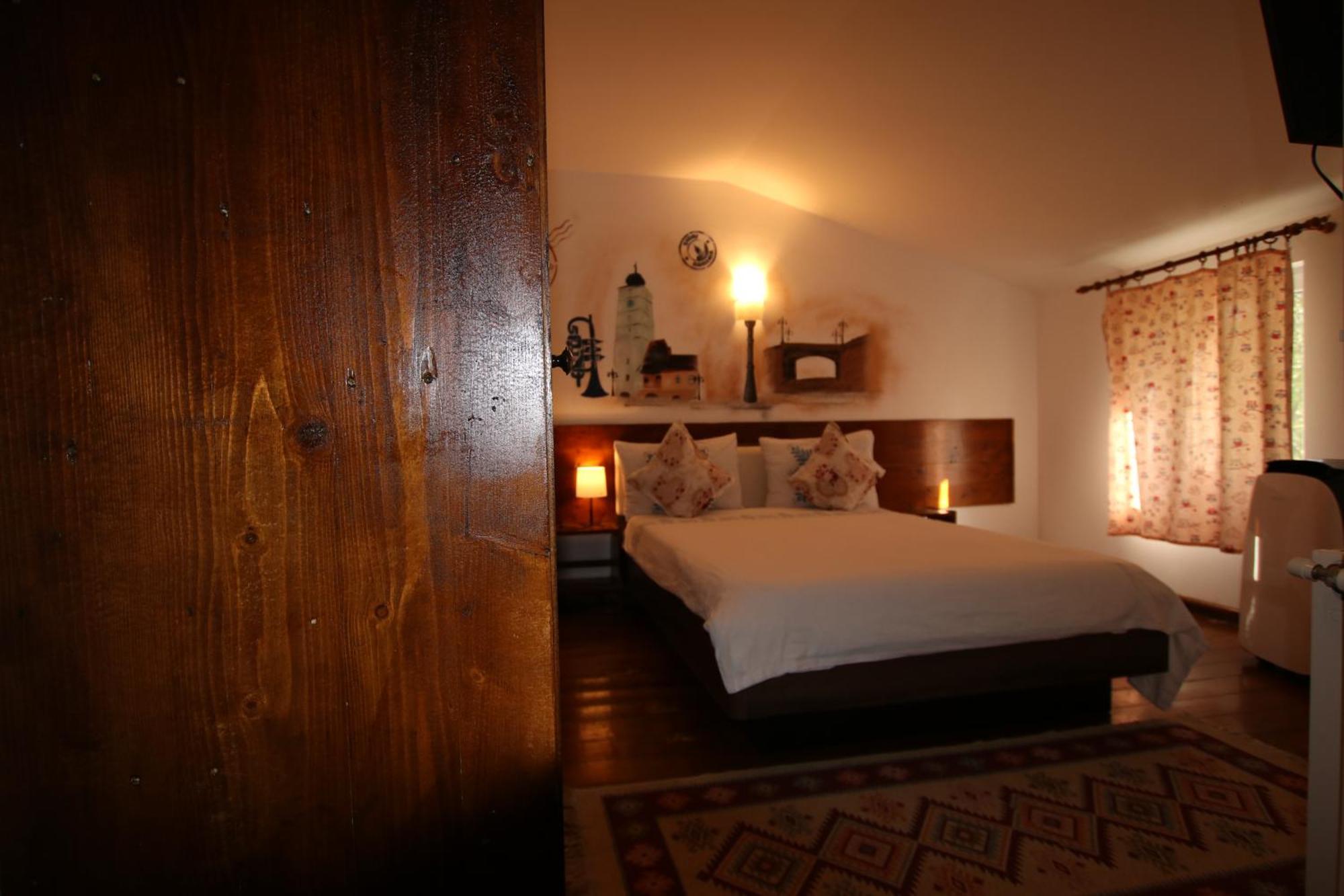 B&B Duo Caffe Baneasa Bukarest Eksteriør billede